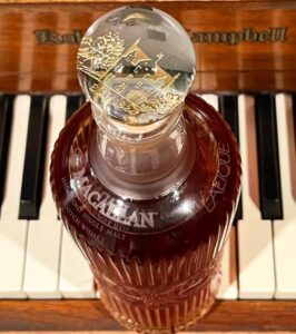 Hennessy White